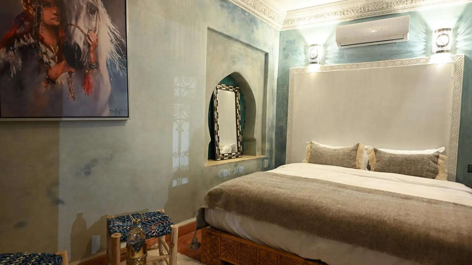 Riad Chez Henriette Marrakesh 0*,